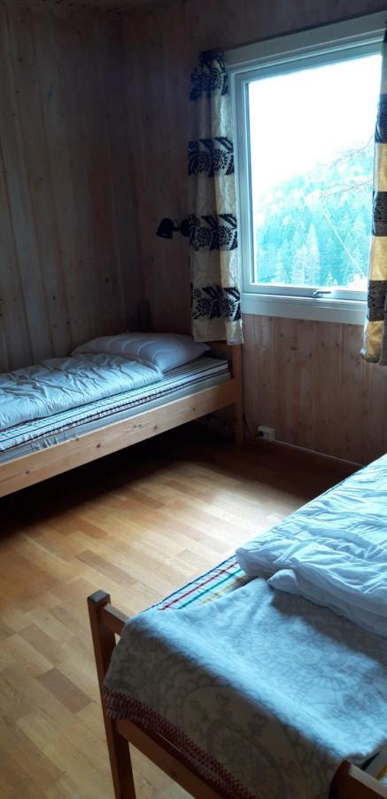Fossheim Two-Bedroom Cottage Birkeland Luaran gambar