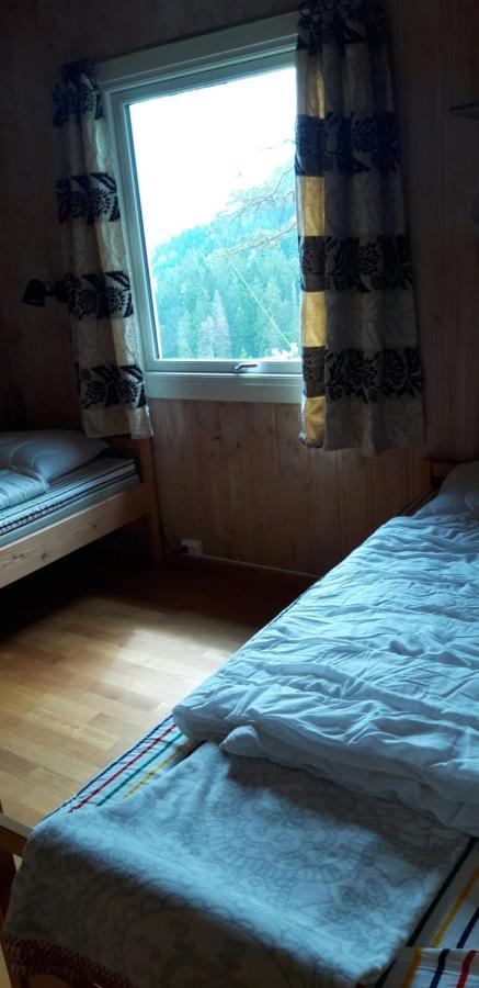 Fossheim Two-Bedroom Cottage Birkeland Luaran gambar